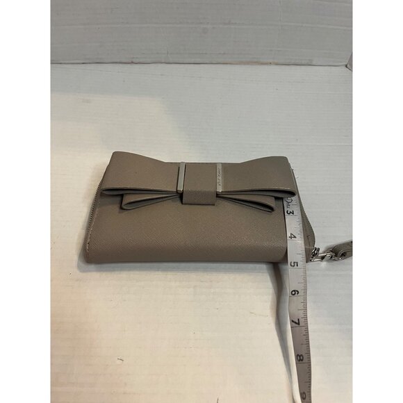 Betsy Johnson Womens Bow Detail Wristlet Wallet gray with pink interior feminine - Picture 10 of 12